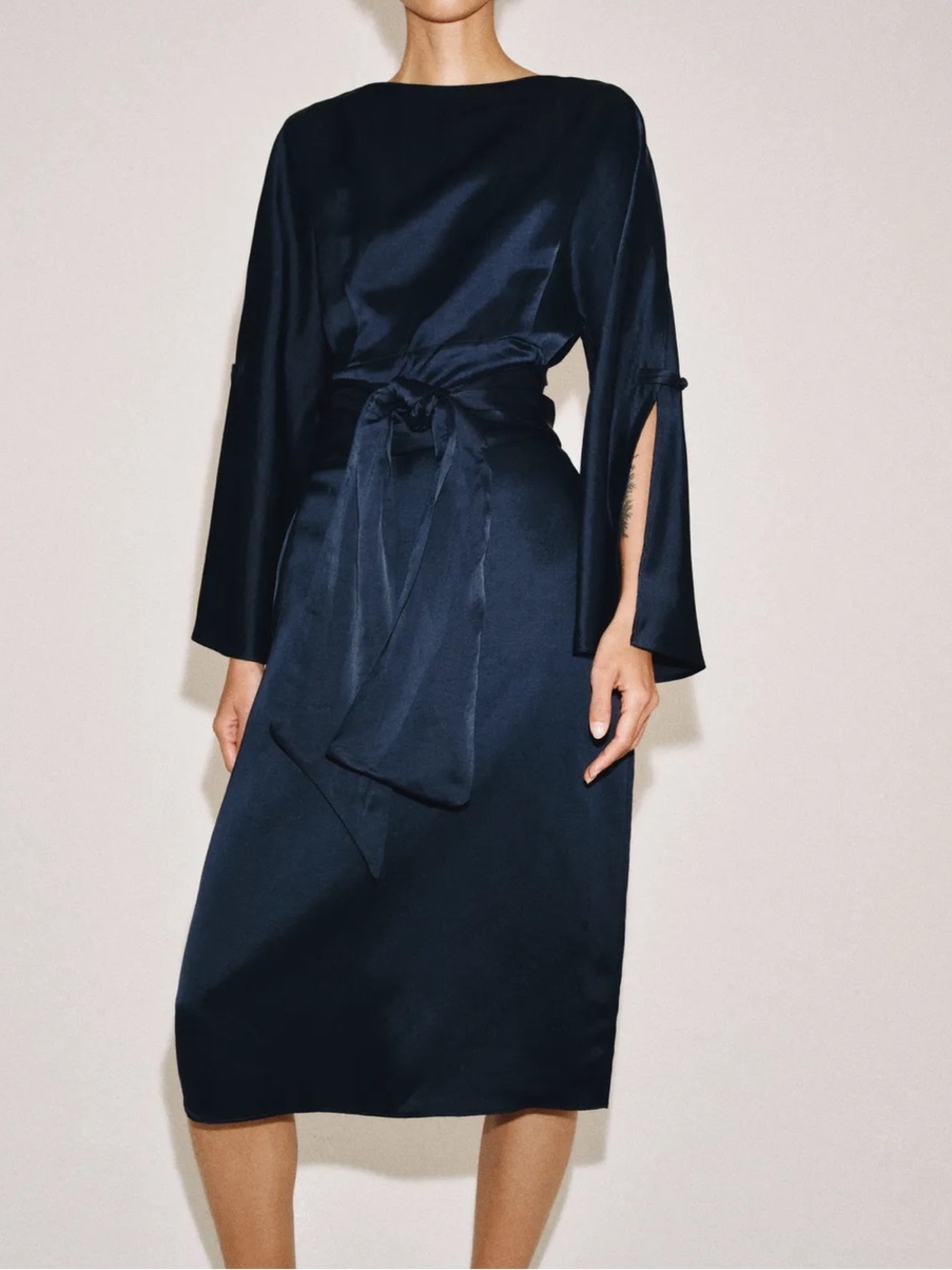 Zara NWT ZW collection Navy Satin Tie-Waist Midi Dress